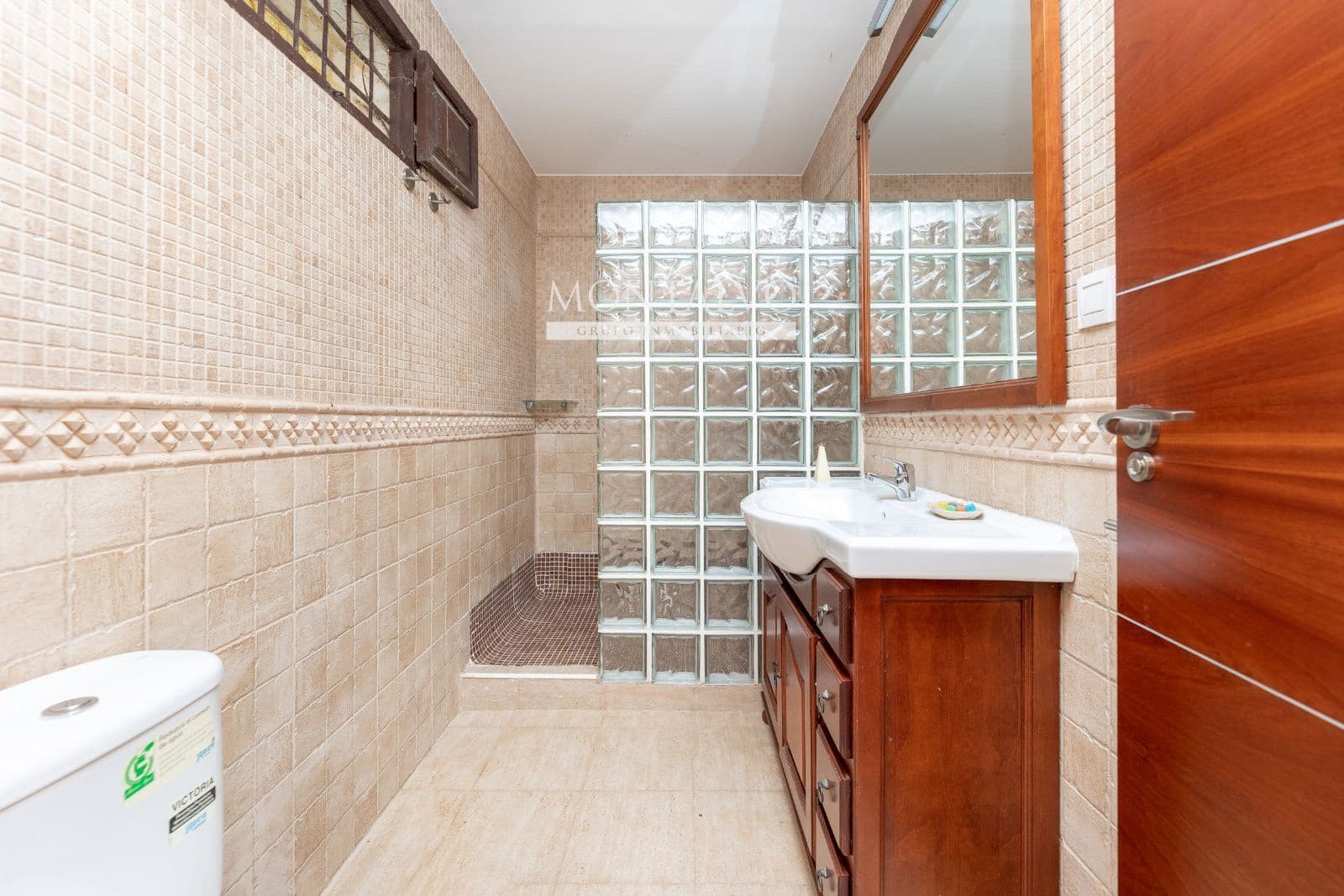 6 soveværelse Villa til salg i Las Gabias med swimmingpool garage - € 650.000 (Ref: 9398808)