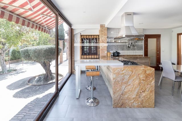 6 soveværelse Villa til salg i Las Gabias med swimmingpool garage - € 650.000 (Ref: 9398808)