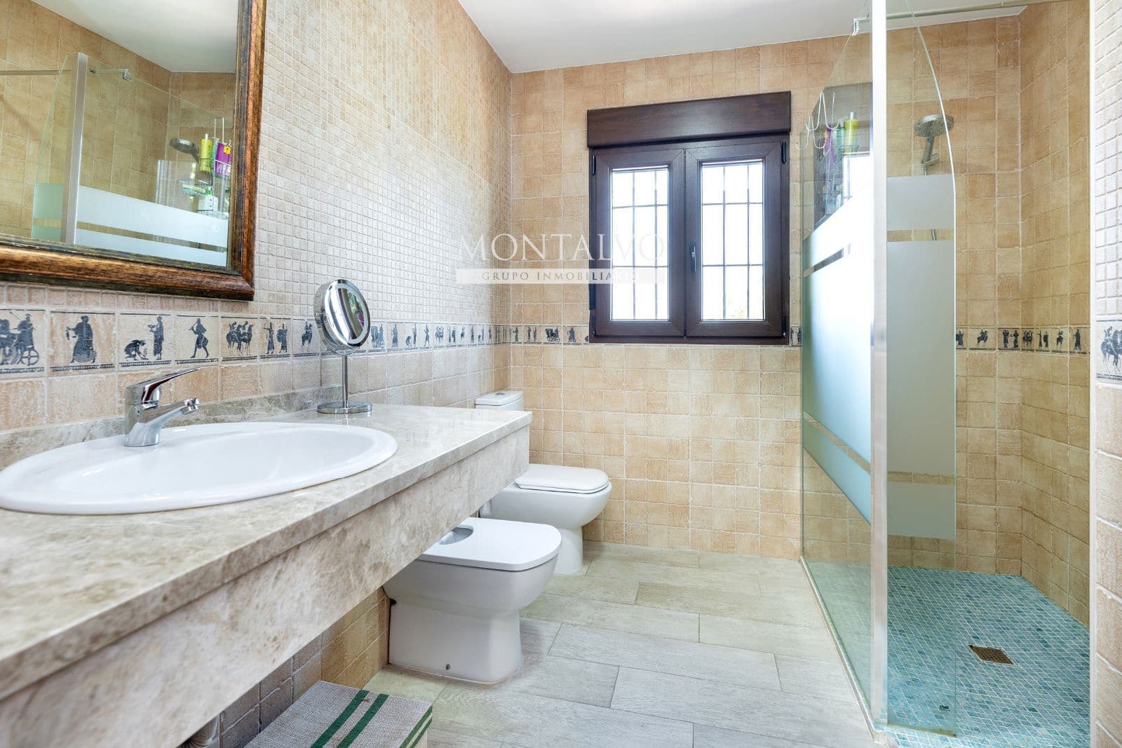 6 soveværelse Villa til salg i Las Gabias med swimmingpool garage - € 650.000 (Ref: 9398808)