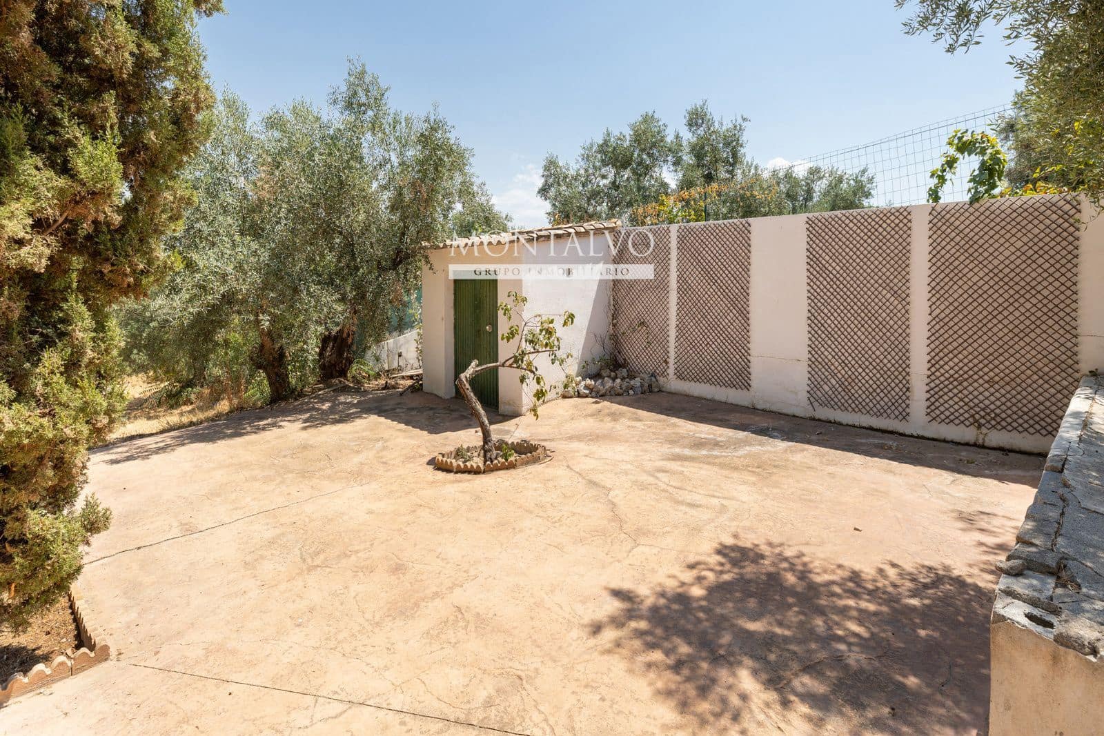 6 soveværelse Villa til salg i Las Gabias med swimmingpool garage - € 650.000 (Ref: 9398808)