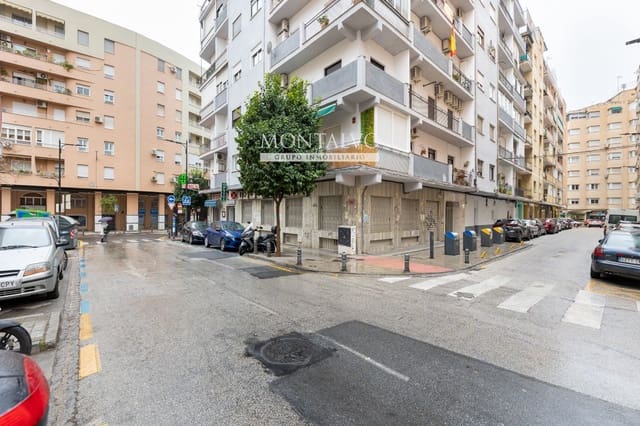 Commercial for sale in Figares, Granada city - € 110,000 (Ref: 9398852)