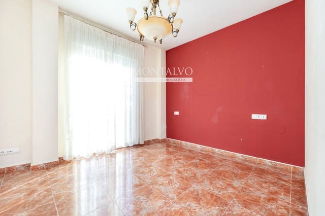 Piso de 2 habitaciones en Maracena en venta - 159.900 € (Ref: 9398853)