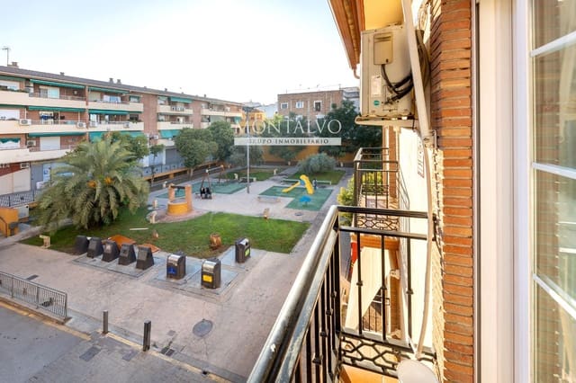 Piso de 2 habitaciones en Maracena en venta - 159.900 € (Ref: 9398853)