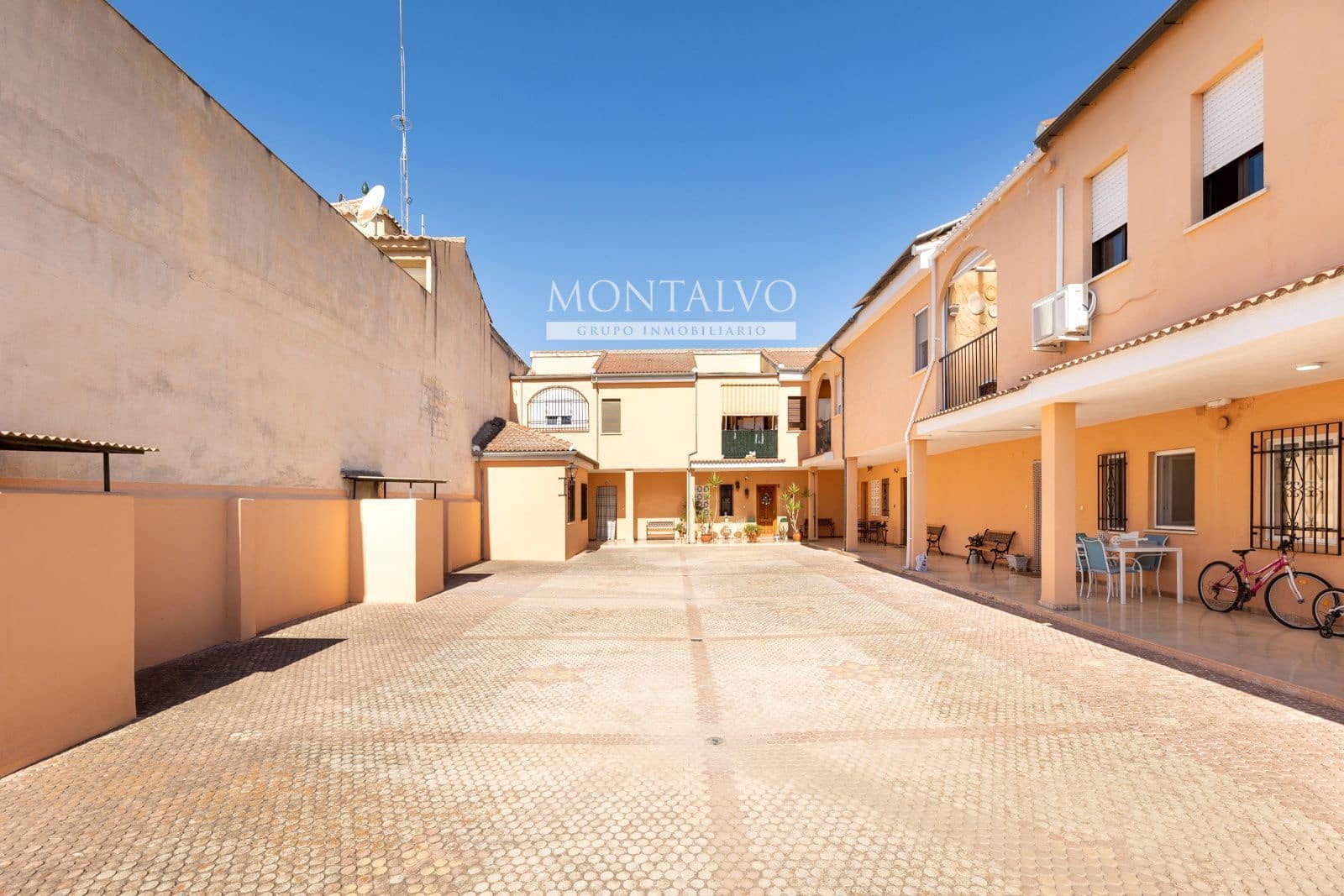 3 camera da letto Appartamento in vendita in Atarfe con garage - 175.000 € (Rif: 9398854)