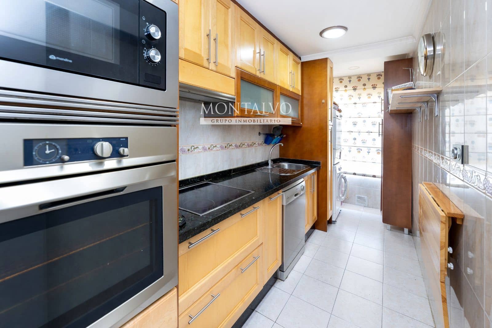 4 soveværelse Lejlighed til salg i Maracena med garage - € 249.900 (Ref: 9398855)