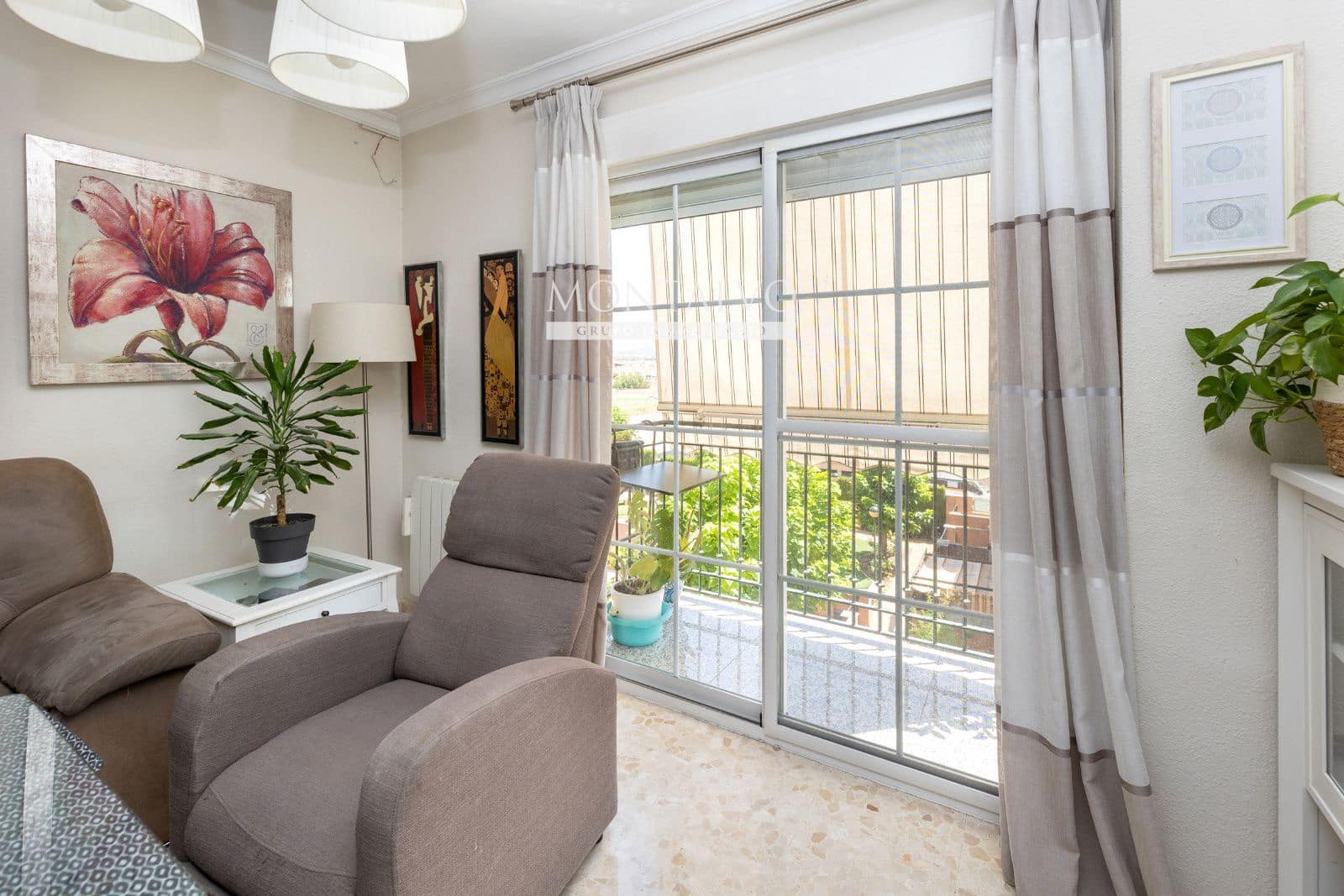 4 soveværelse Lejlighed til salg i Maracena med garage - € 249.900 (Ref: 9398855)