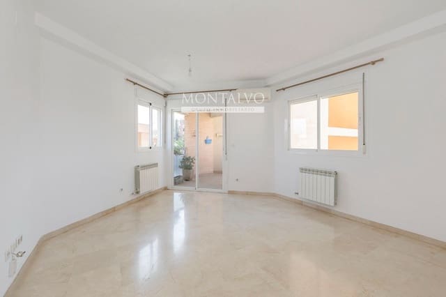3 soveværelse Lejlighed til salg i Angustias - Chana - Encina, Granada by med garage - € 239.000 (Ref: 9398856)