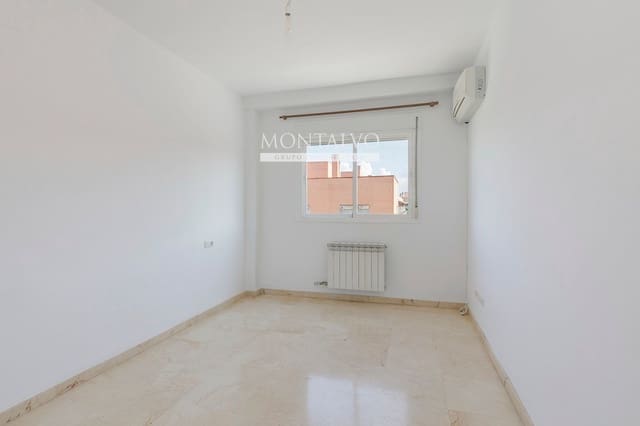 3 soveværelse Lejlighed til salg i Angustias - Chana - Encina, Granada by med garage - € 239.000 (Ref: 9398856)