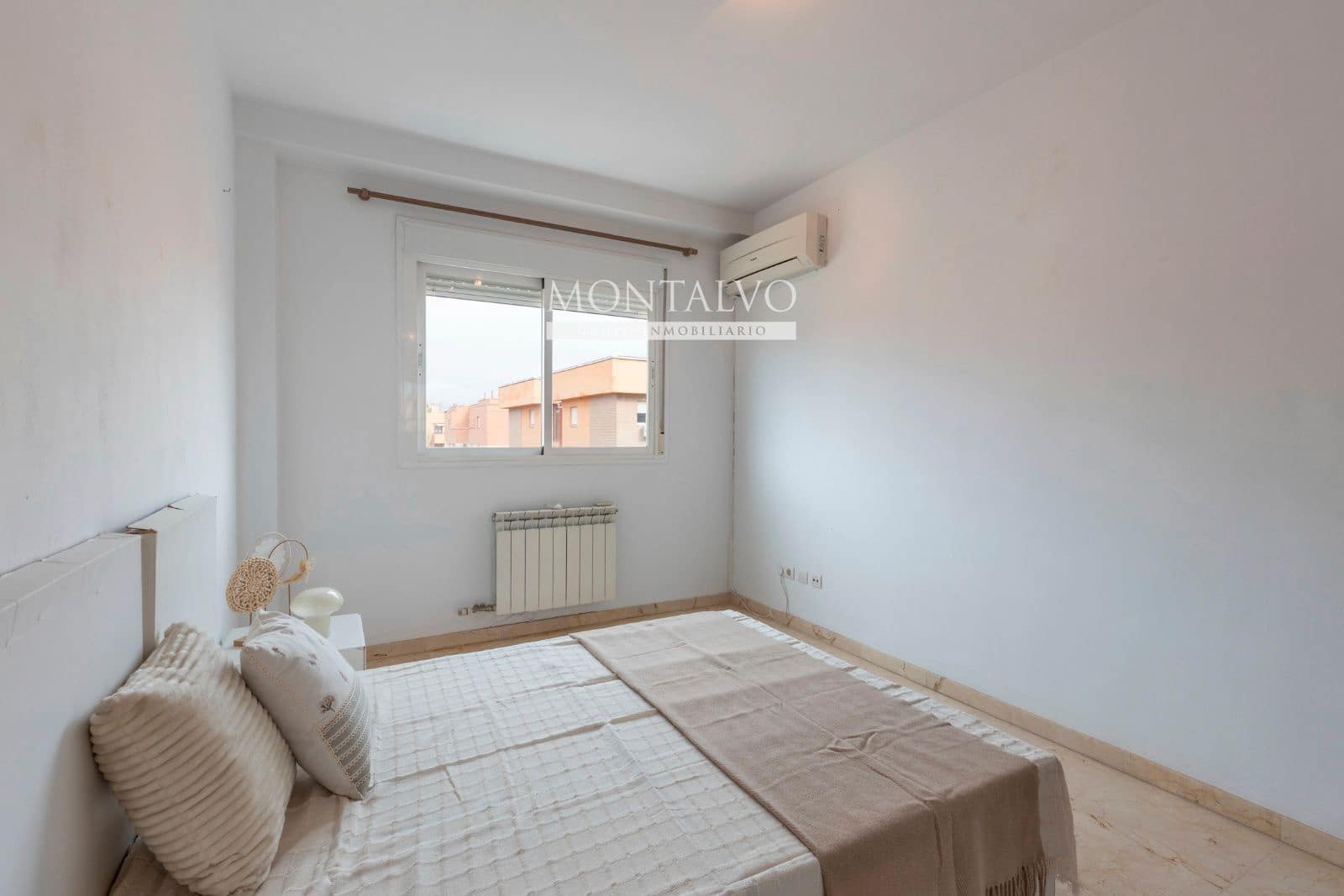 3 sypialnia Mieszkanie na sprzedaż w Miasto Grenada z garażem - 229 900 € (Ref: 9398856)