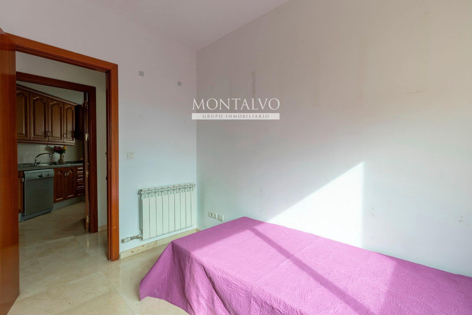 3 sypialnia Mieszkanie na sprzedaż w Miasto Grenada z garażem - 229 900 € (Ref: 9398856)