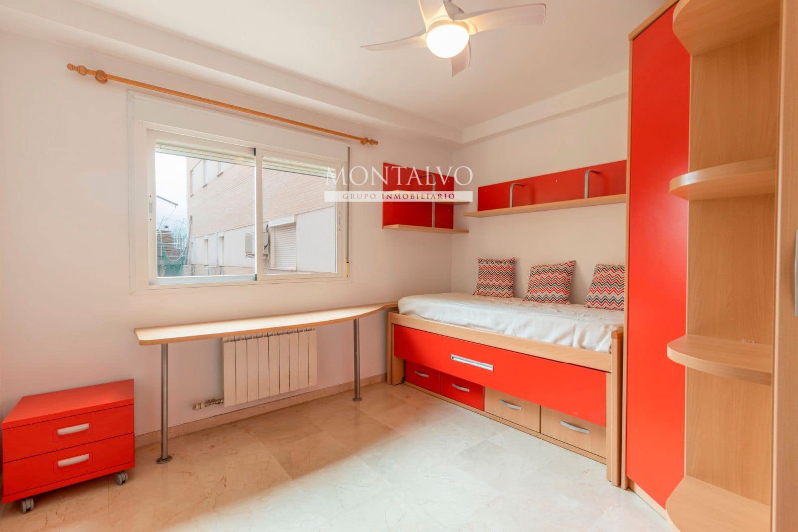 3 sypialnia Mieszkanie na sprzedaż w Miasto Grenada z garażem - 229 900 € (Ref: 9398856)