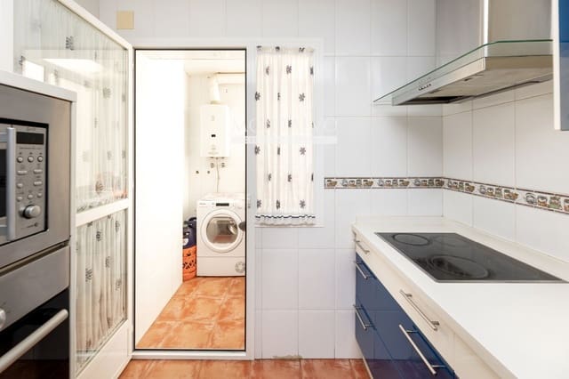 3 makuuhuone Asunto myytävänä paikassa Atarfe - 139 900 € (Ref: 9398857)