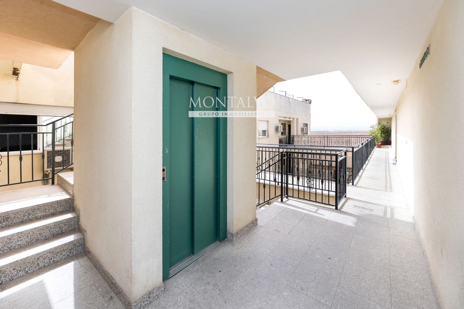 3 sypialnia Mieszkanie na sprzedaż w Atarfe - 139 900 € (Ref: 9398857)