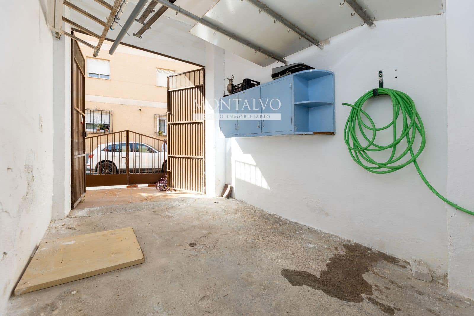 4 soverom Villa til salgs i Atarfe med garasje - € 195 000 (Ref: 9398859)