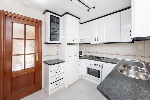 3 soveværelse Byhus til salg i Maracena med garage - € 239.000 (Ref: 9398860)