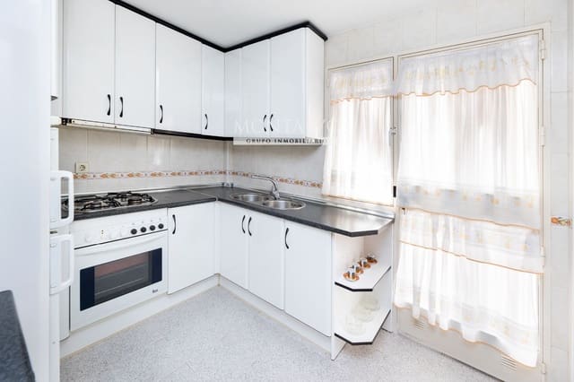 3 soveværelse Byhus til salg i Maracena med garage - € 239.000 (Ref: 9398860)