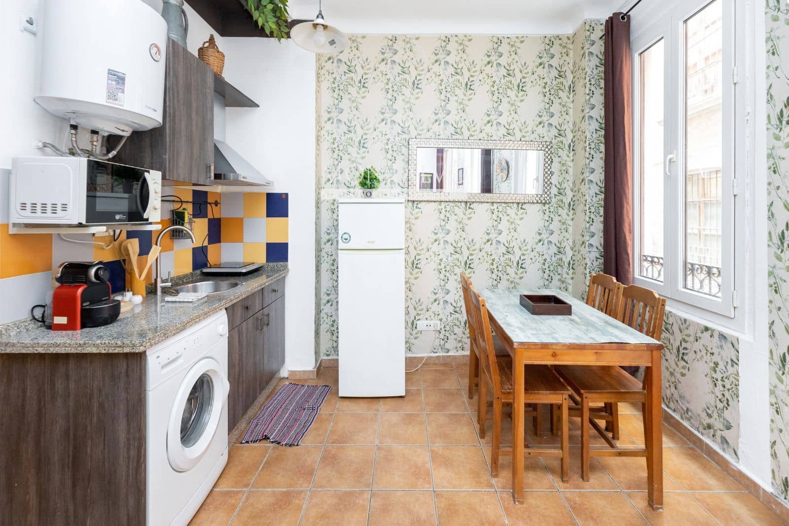 8 soverom Restaurant/Bar til salgs i Granada by - € 1 200 000 (Ref: 9398862)