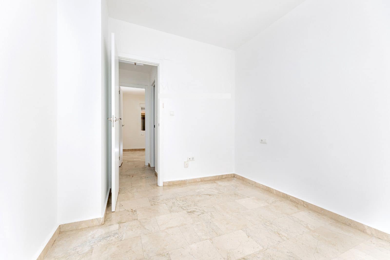 3 bedroom Flat for sale in Atarfe - € 165,000 (Ref: 9398866)