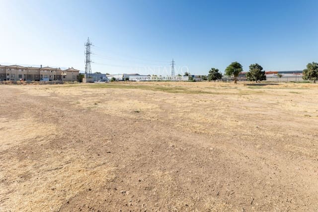 Building Plot for sale in Atarfe - € 100,000 (Ref: 9398868)