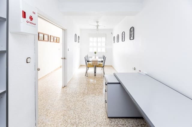 5 soveværelse Villa til salg i Puerto Lope, Moclín med garage - € 135.000 (Ref: 9398869)