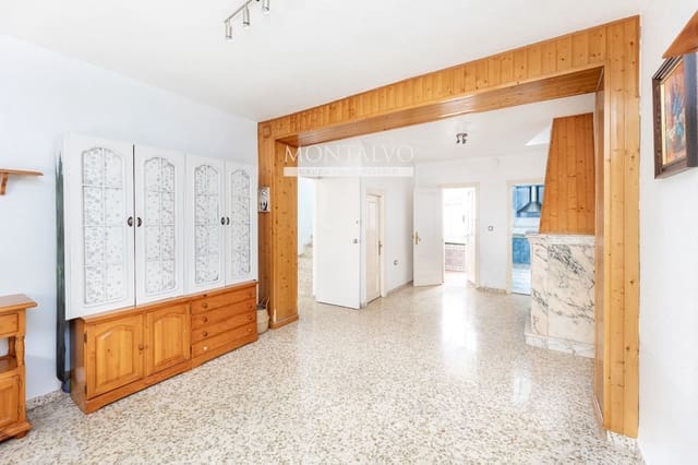 5 soveværelse Villa til salg i Puerto Lope, Moclín med garage - € 135.000 (Ref: 9398869)