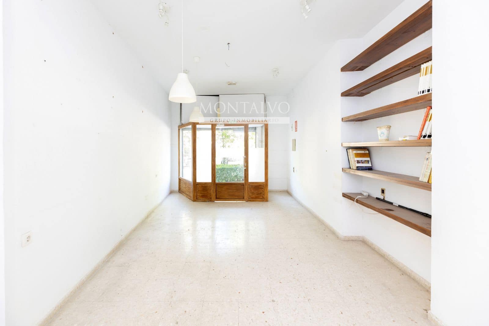 Commerciale in vendita in Granada citta - 90.000 € (Rif: 9398873)