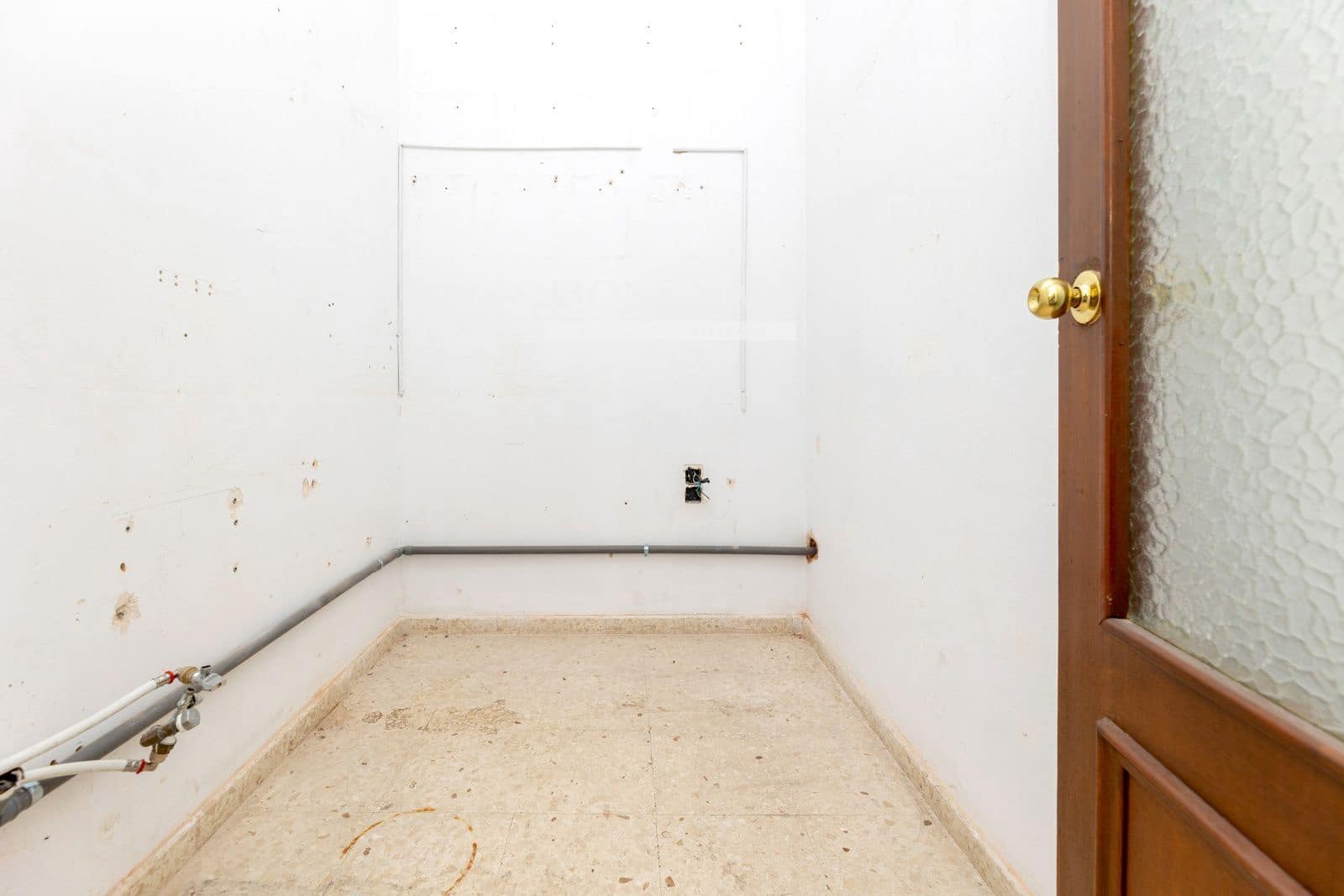 Commerciale in vendita in Granada citta - 90.000 € (Rif: 9398873)