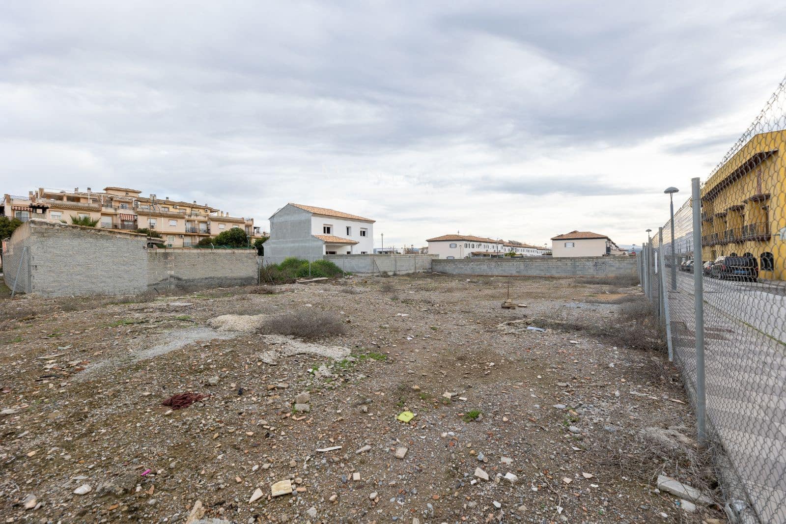 Tontti myytävänä paikassa Atarfe - 171 000 € (Ref: 9398884)