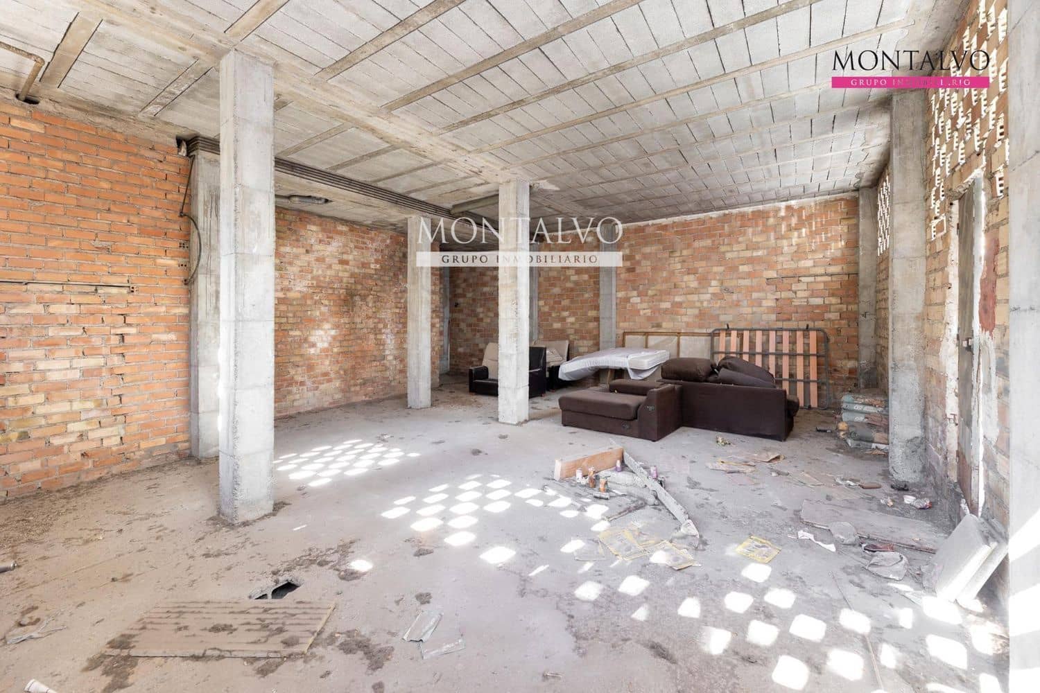 Kommersiell til salgs i Atarfe - € 88 000 (Ref: 9398886)