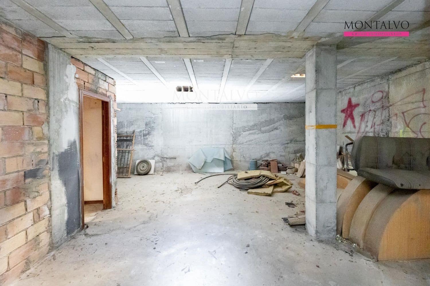 Kommersiell til salgs i Atarfe - € 88 000 (Ref: 9398886)