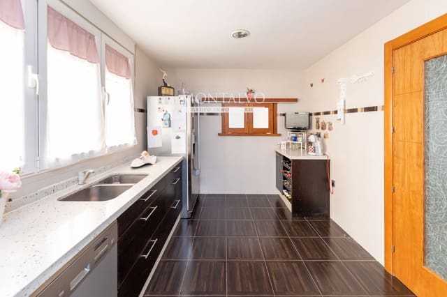 4 soverom Leilighet til salgs i Atarfe - € 155 000 (Ref: 9409987)