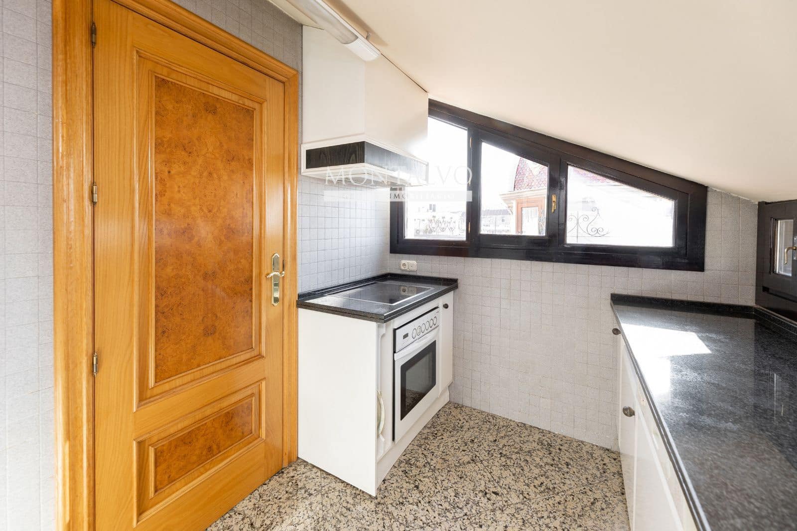 2 chambre Penthouse à vendre à Grenade ville - 750 000 € (Ref: 9447316)