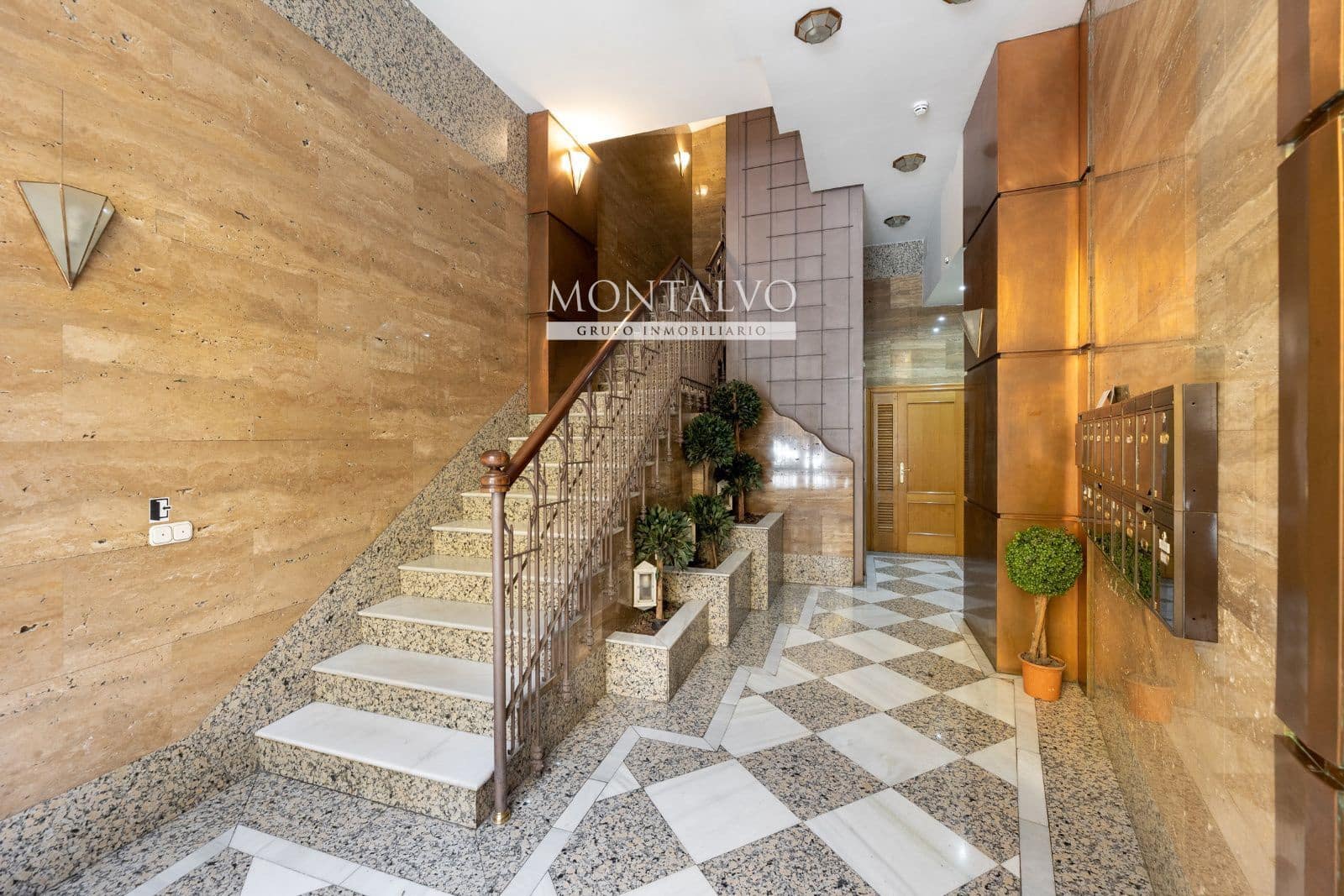 2 chambre Penthouse à vendre à Grenade ville - 750 000 € (Ref: 9447316)