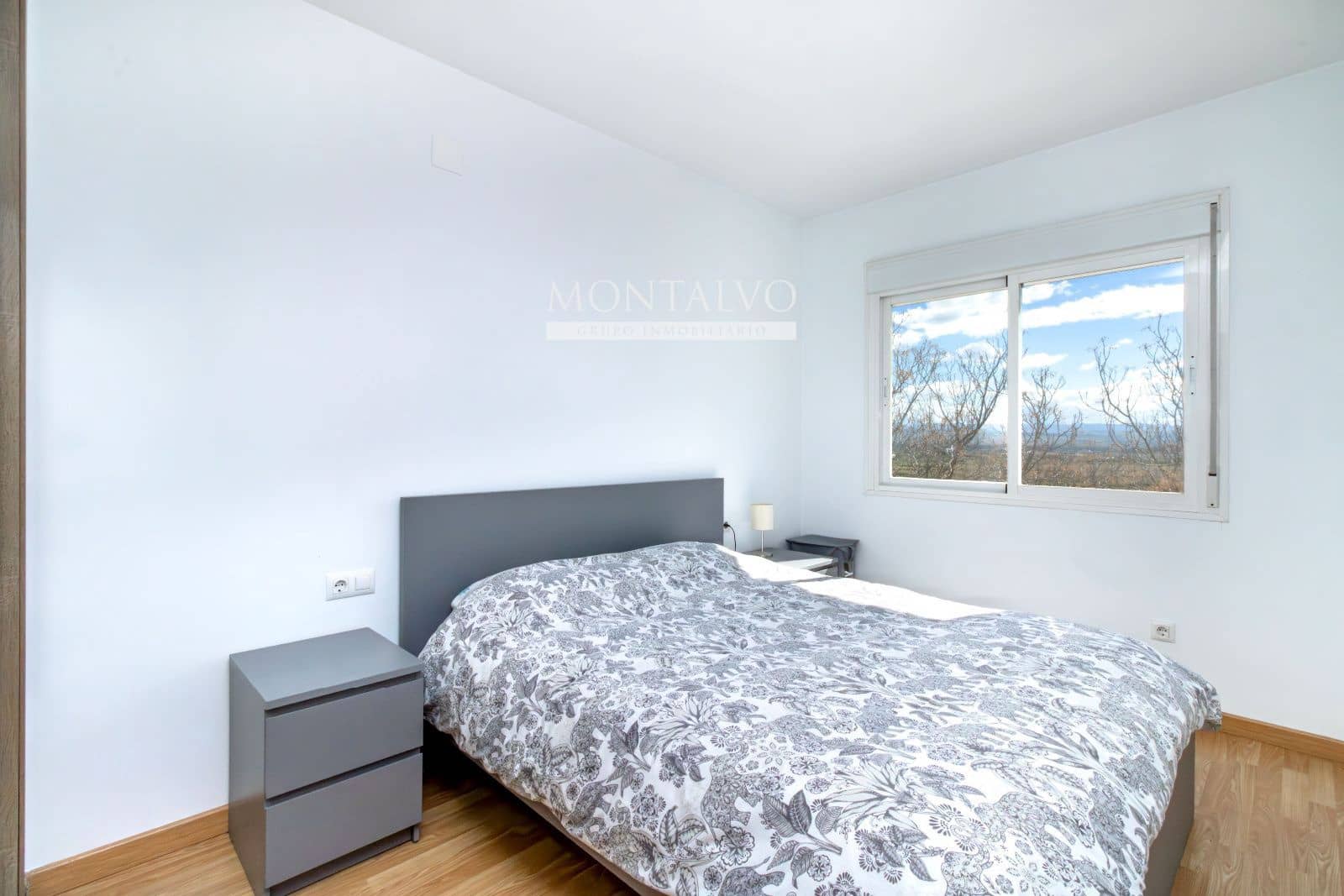 3 sypialnia Mieszkanie do wynajęcia w Albolote - 700 € (Ref: 9458410)