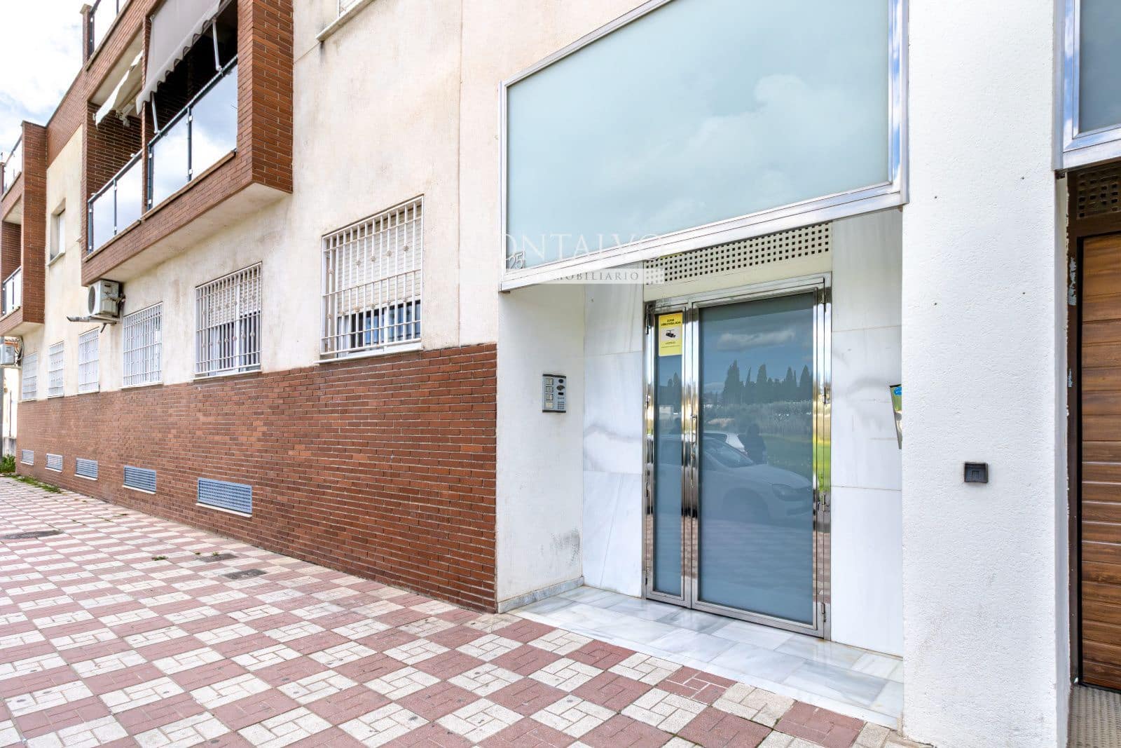 3 sypialnia Mieszkanie do wynajęcia w Albolote - 700 € (Ref: 9458410)