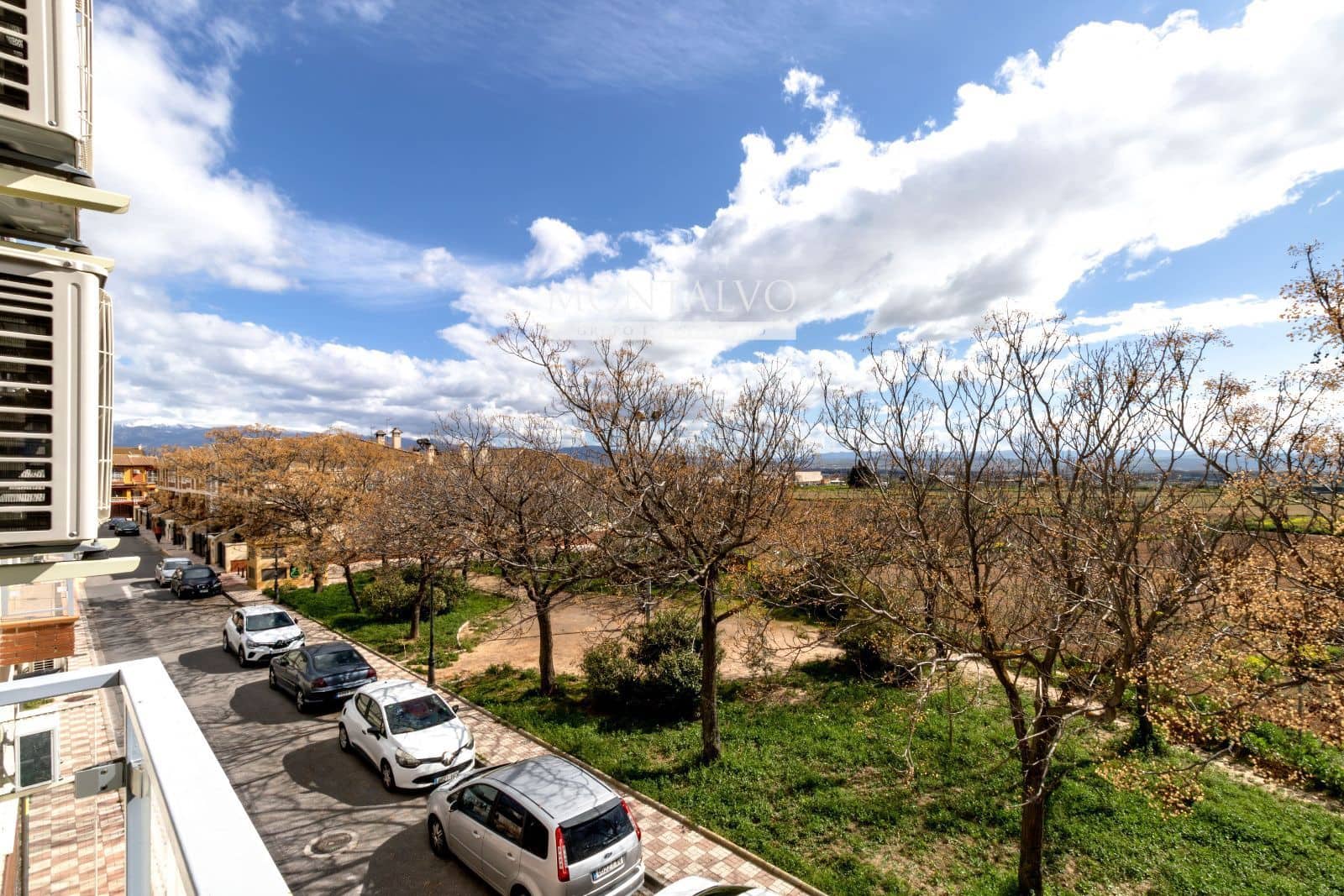 3 sypialnia Mieszkanie do wynajęcia w Albolote - 700 € (Ref: 9458410)