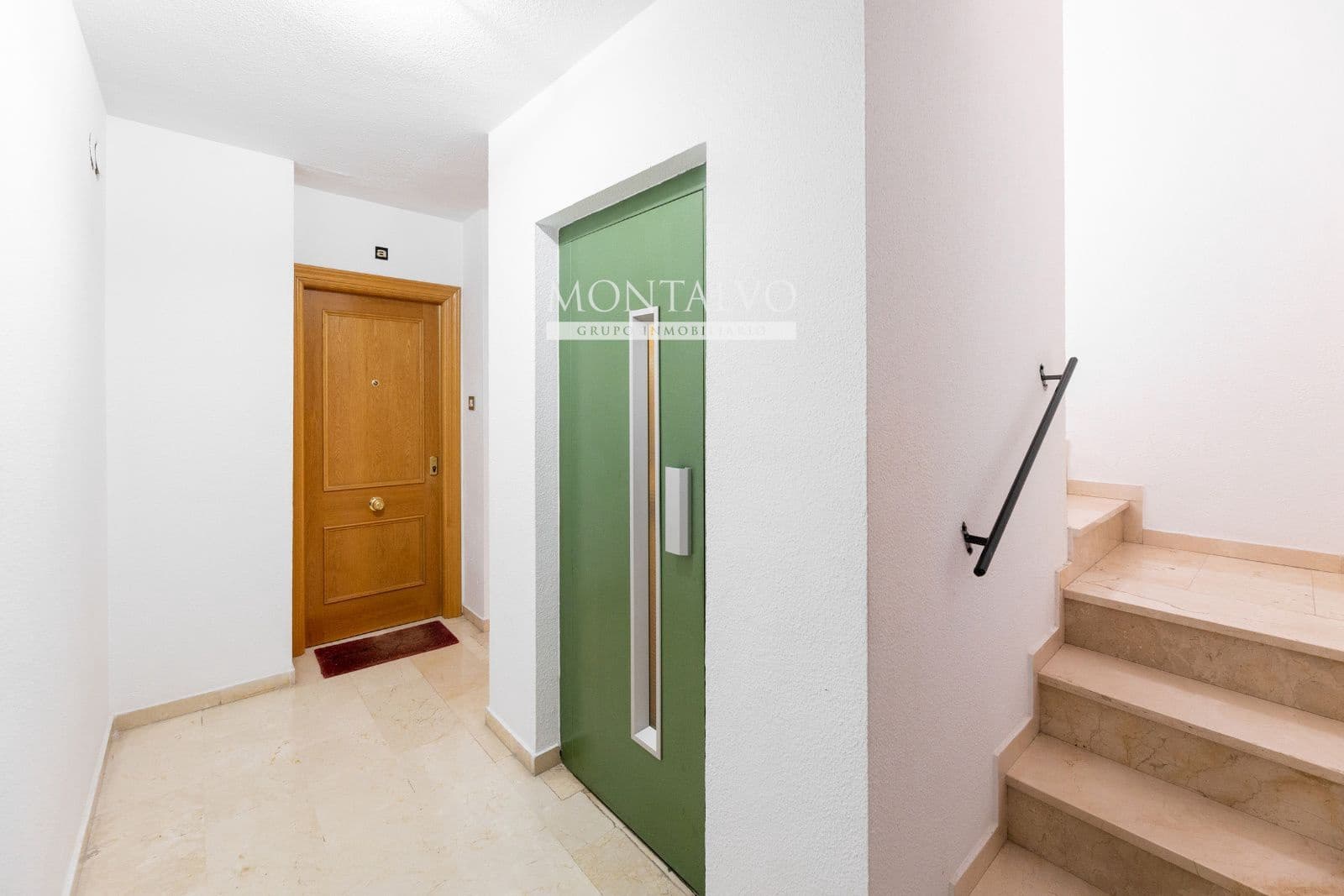 2 sovrum Takvåning till salu i Albolote - 172 000 € (Ref: 9510292)