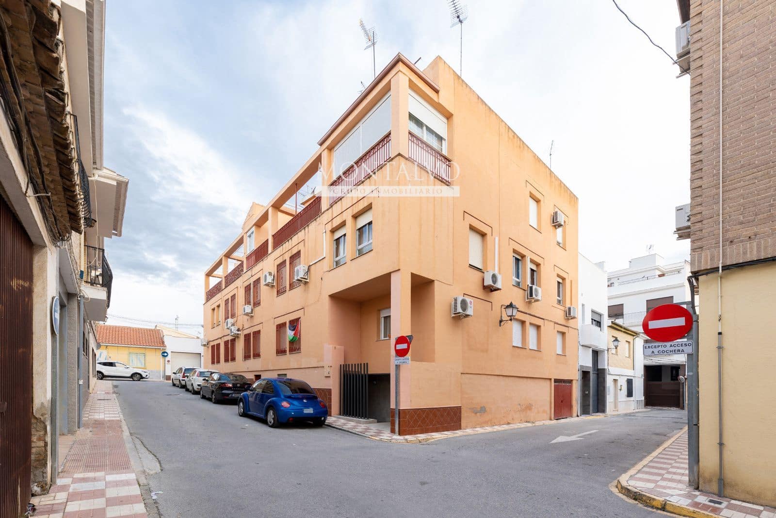 2 sovrum Takvåning till salu i Albolote - 172 000 € (Ref: 9510292)