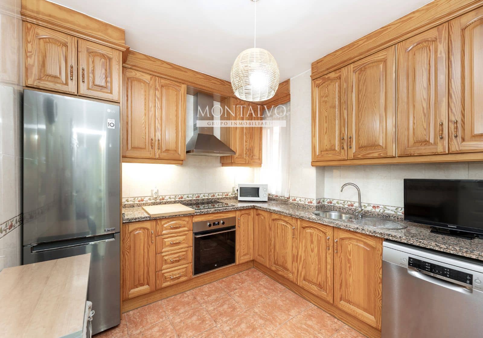 2 sovrum Takvåning till salu i Albolote - 172 000 € (Ref: 9510292)