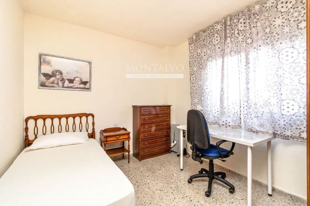 Piso de 4 habitaciones en Angustias - Chana - Encina, Granada ciudad en alquiler - 850 € (Ref: 9542084)
