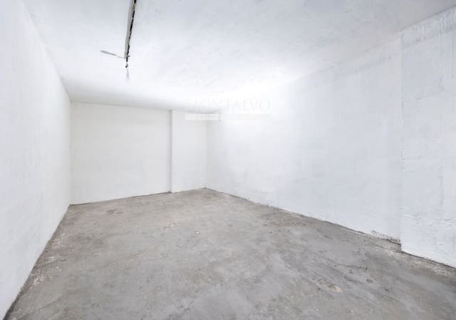 Garage till salu i San Francisco Javier, Granada stad - 19 900 € (Ref: 9553180)