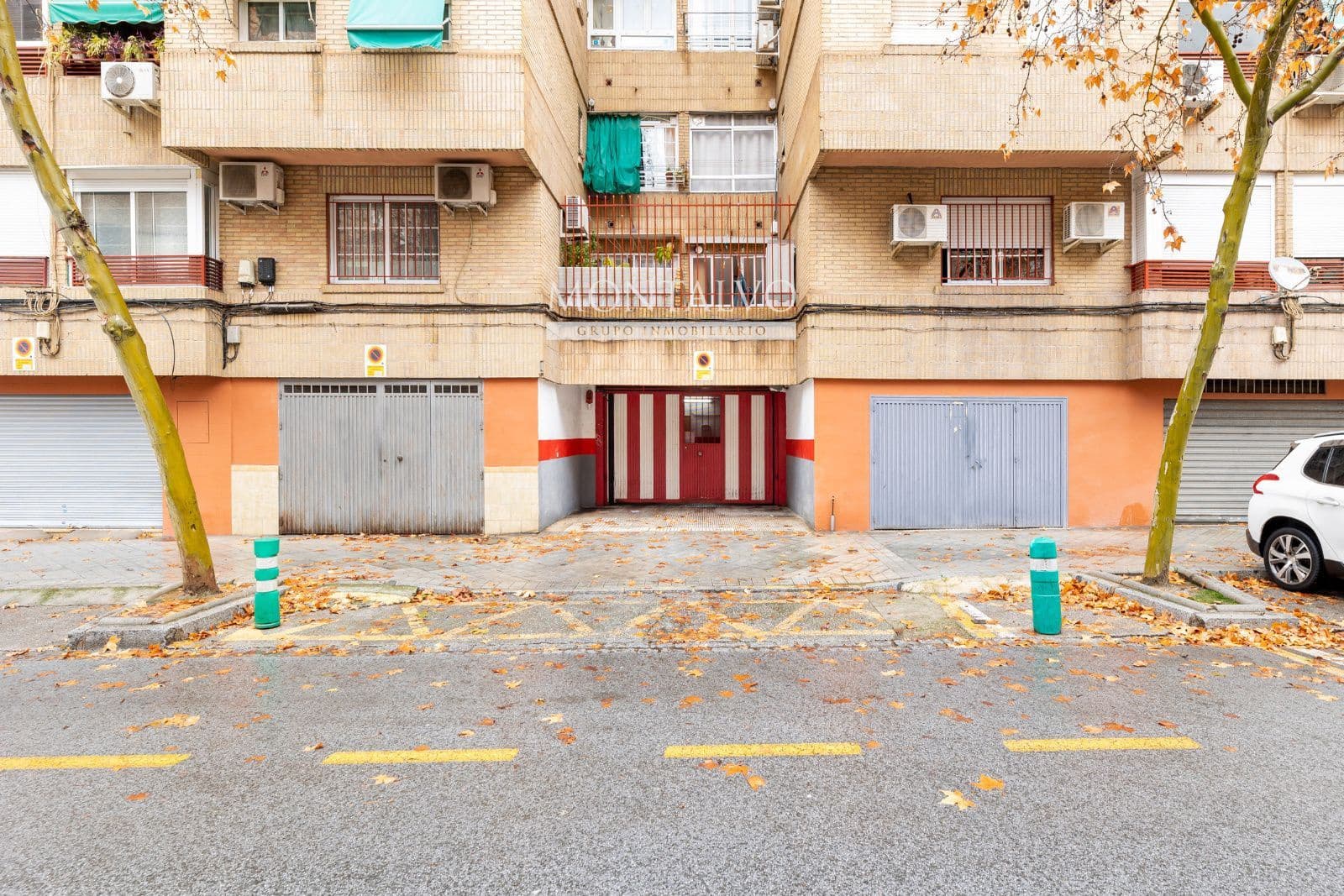 Garage till salu i Granada stad - 19 900 € (Ref: 9553180)