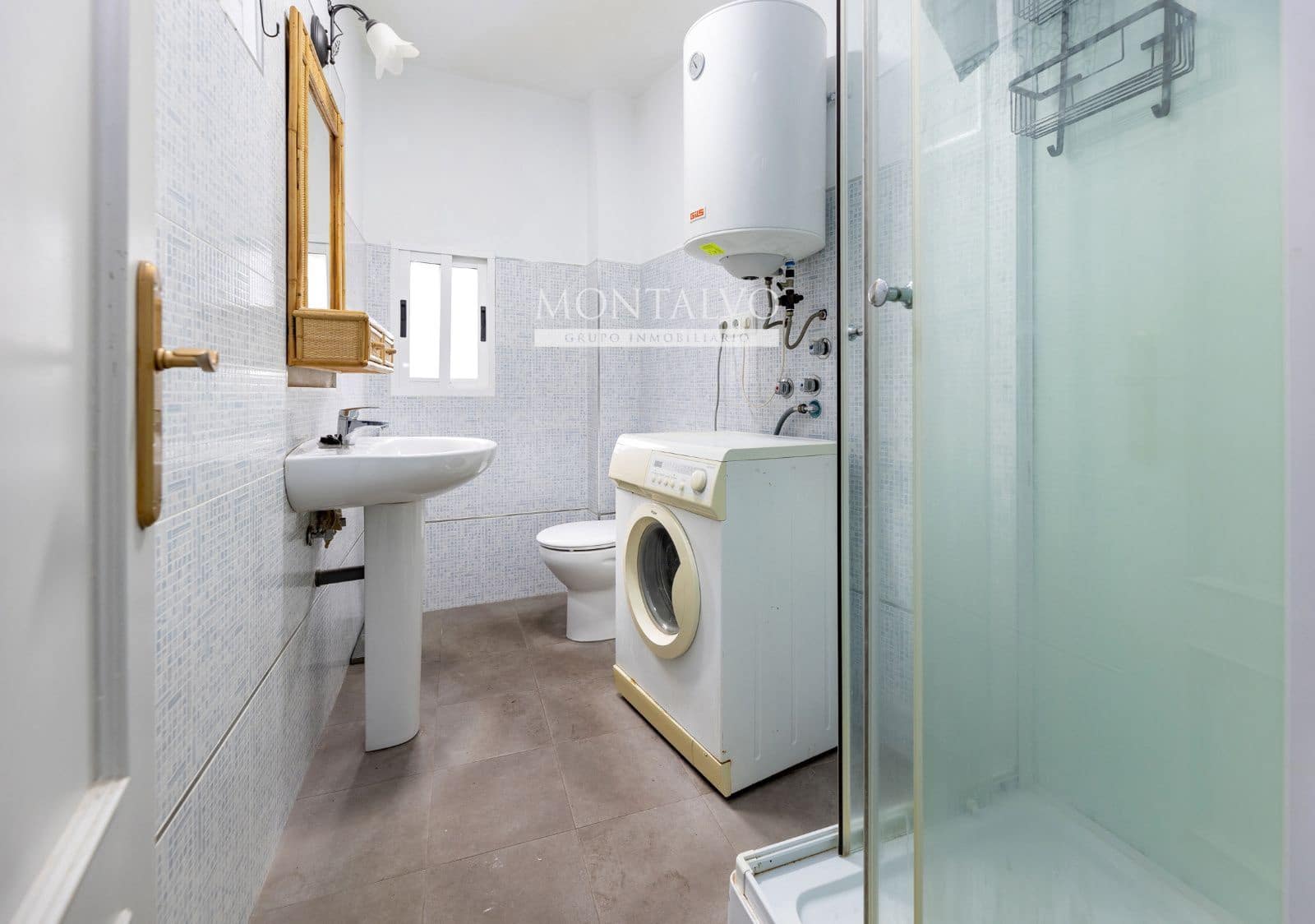 1 soveværelse Lejlighed til leje i Granada by - € 630 (Ref: 9565696)