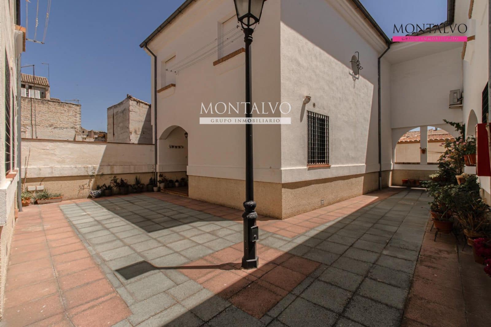 2 sovrum Lägenhet att hyra i Santa Fe - 600 € (Ref: 9570112)