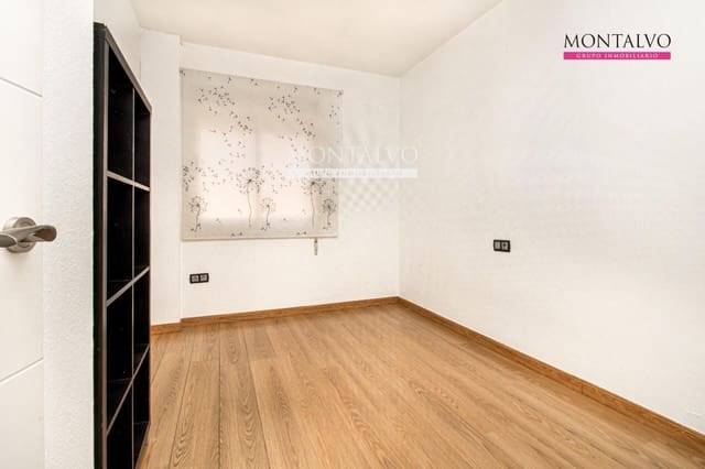 2 sovrum Lägenhet att hyra i Santa Fe - 600 € (Ref: 9570112)