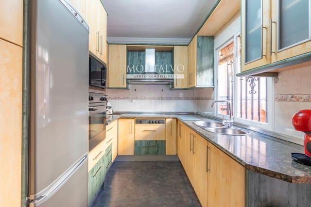 3 soverom Hus til salgs i Atarfe - € 205 000 (Ref: 9614474)