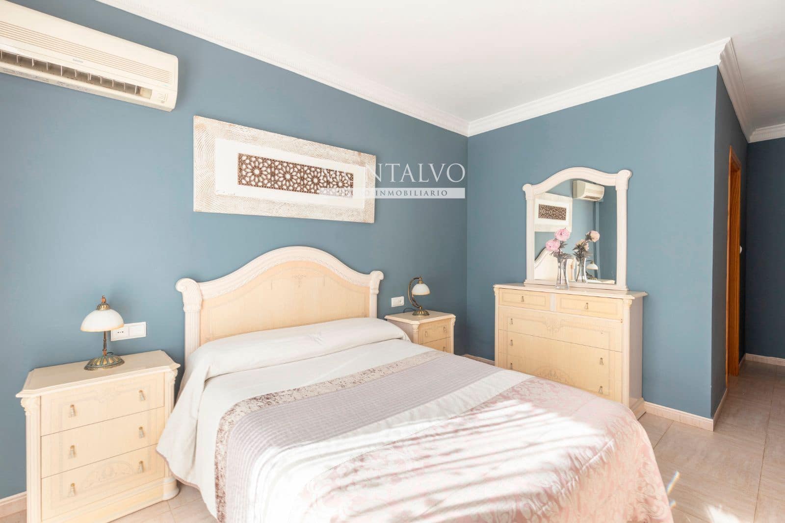 3 makuuhuone Omakotitalo myytävänä paikassa Atarfe - 205 000 € (Ref: 9614474)