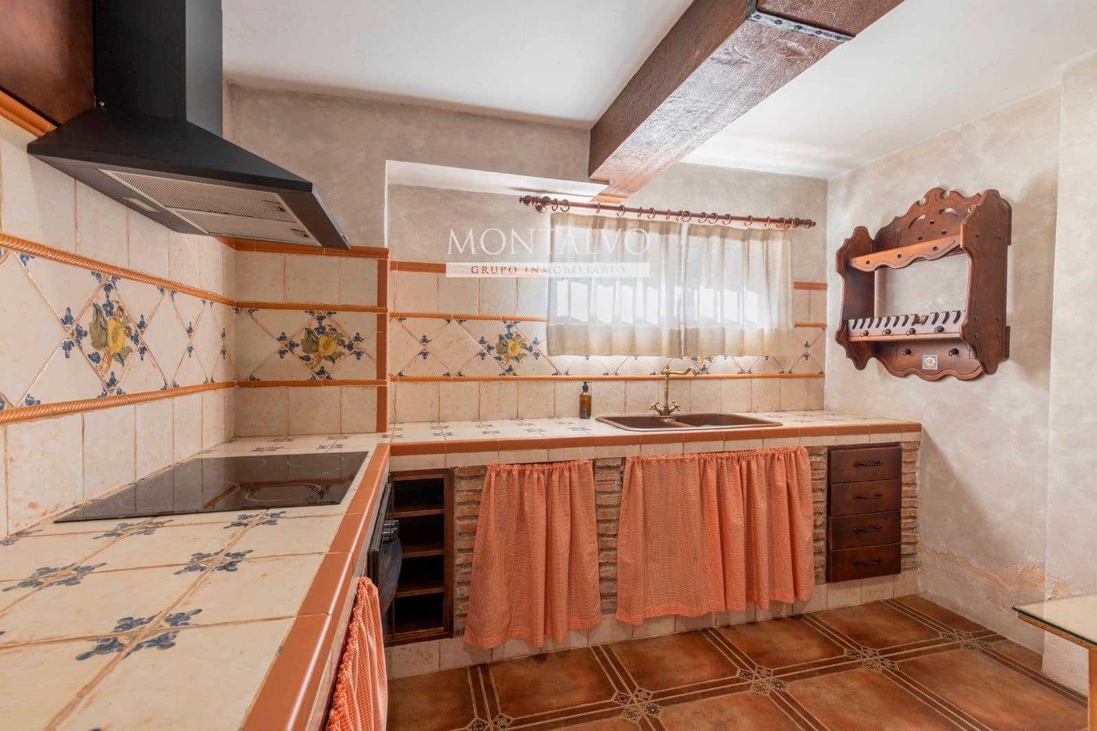 3 makuuhuone Omakotitalo myytävänä paikassa Atarfe - 205 000 € (Ref: 9614474)