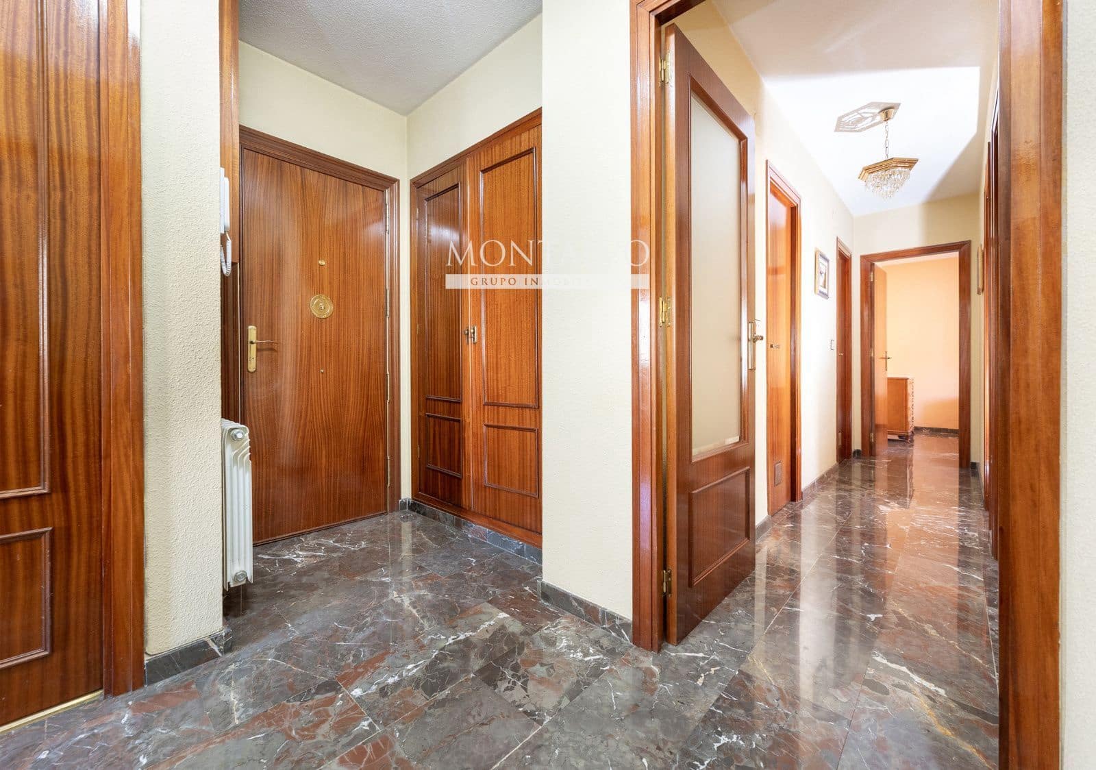 4 soverom Leilighet til salgs i Granada by med svømmebasseng garasje - € 339 000 (Ref: 9631853)