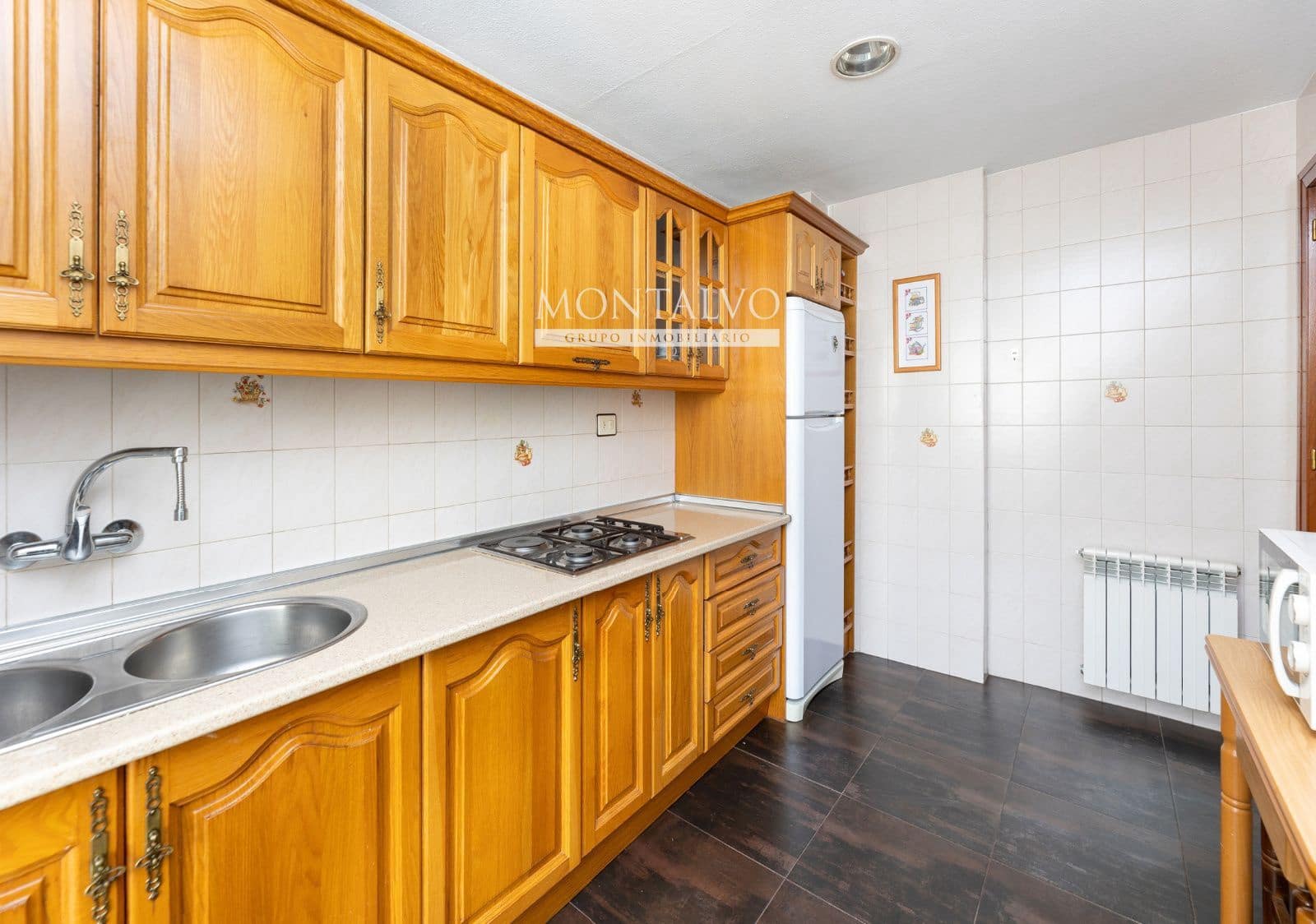 4 soverom Leilighet til salgs i Granada by med svømmebasseng garasje - € 339 000 (Ref: 9631853)